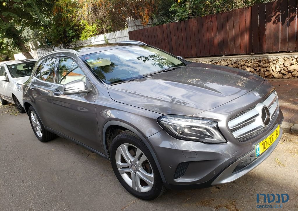 2015' Mercedes-Benz Gla מרצדס photo #1