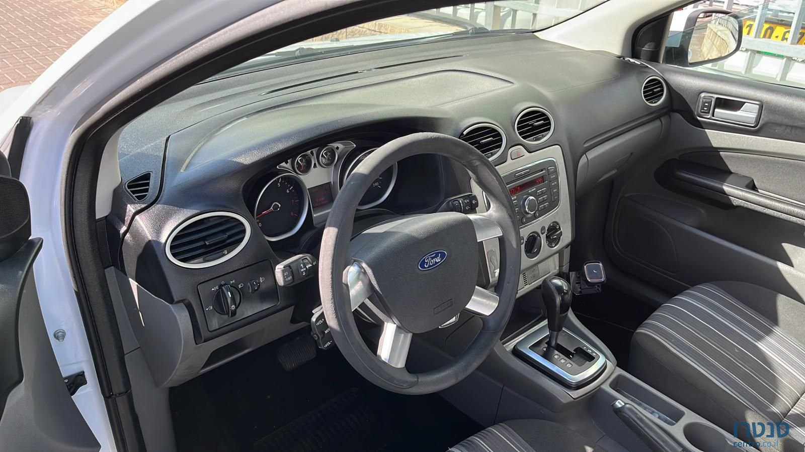 2010' Ford Focus פורד פוקוס photo #3