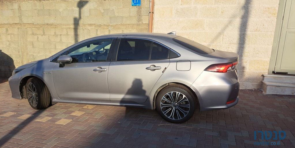 2019' Toyota Corolla טויוטה קורולה photo #2
