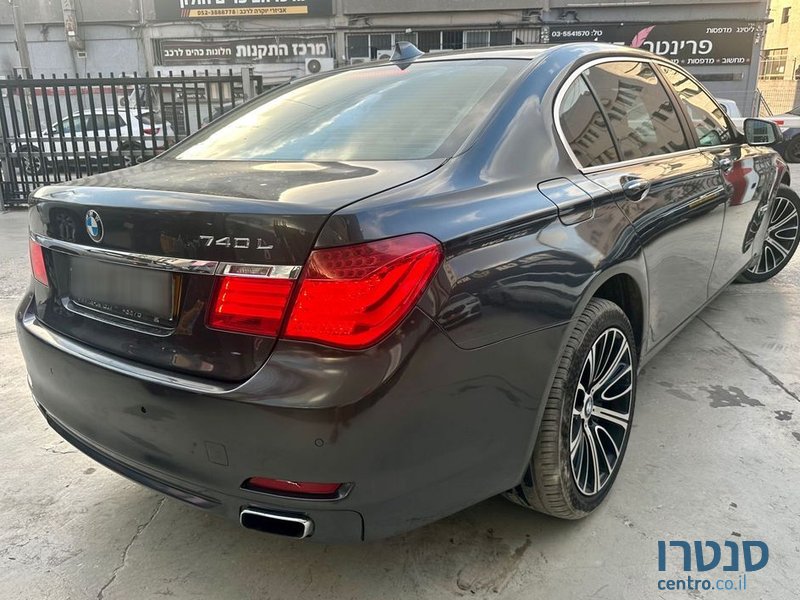 2011' BMW 7 Series ב.מ.וו סדרה 7 photo #4