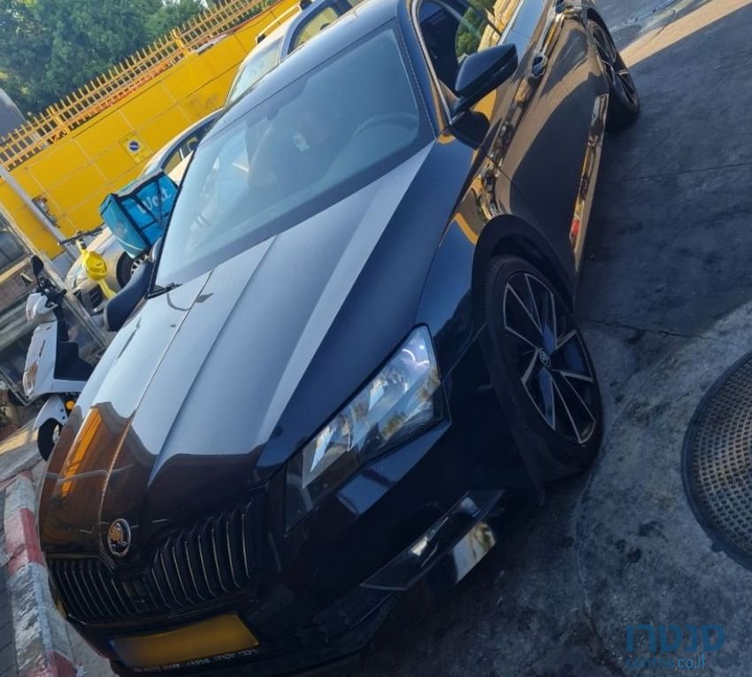 2017' Skoda Superb סקודה סופרב photo #1