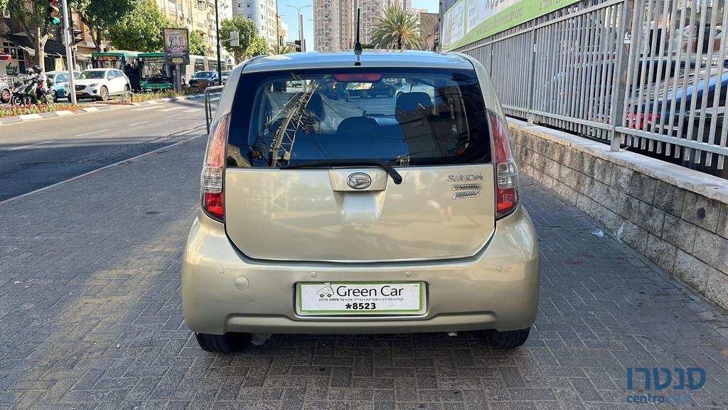 2010' Daihatsu Sirion photo #6