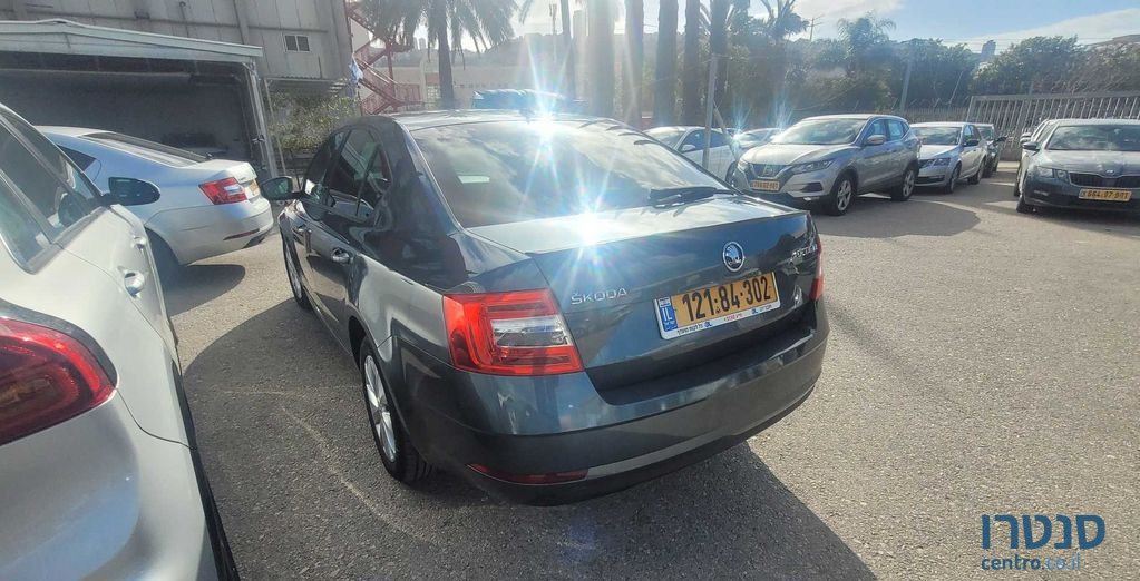 2019' Skoda Octavia סקודה אוקטביה photo #2