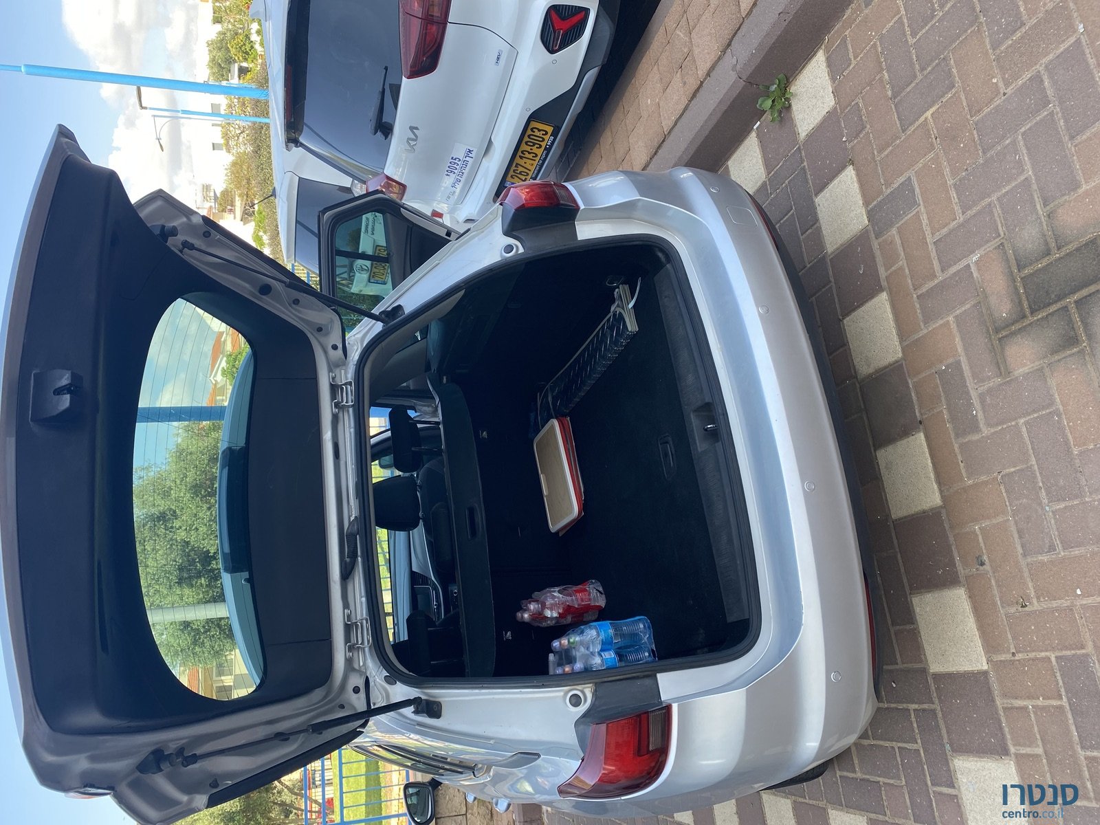 2017' Opel Astra photo #4