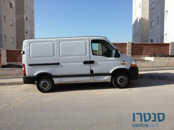 2010' Renault Master photo #1