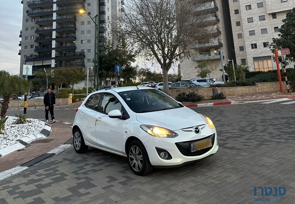 2013' Mazda 2 מאזדה photo #2