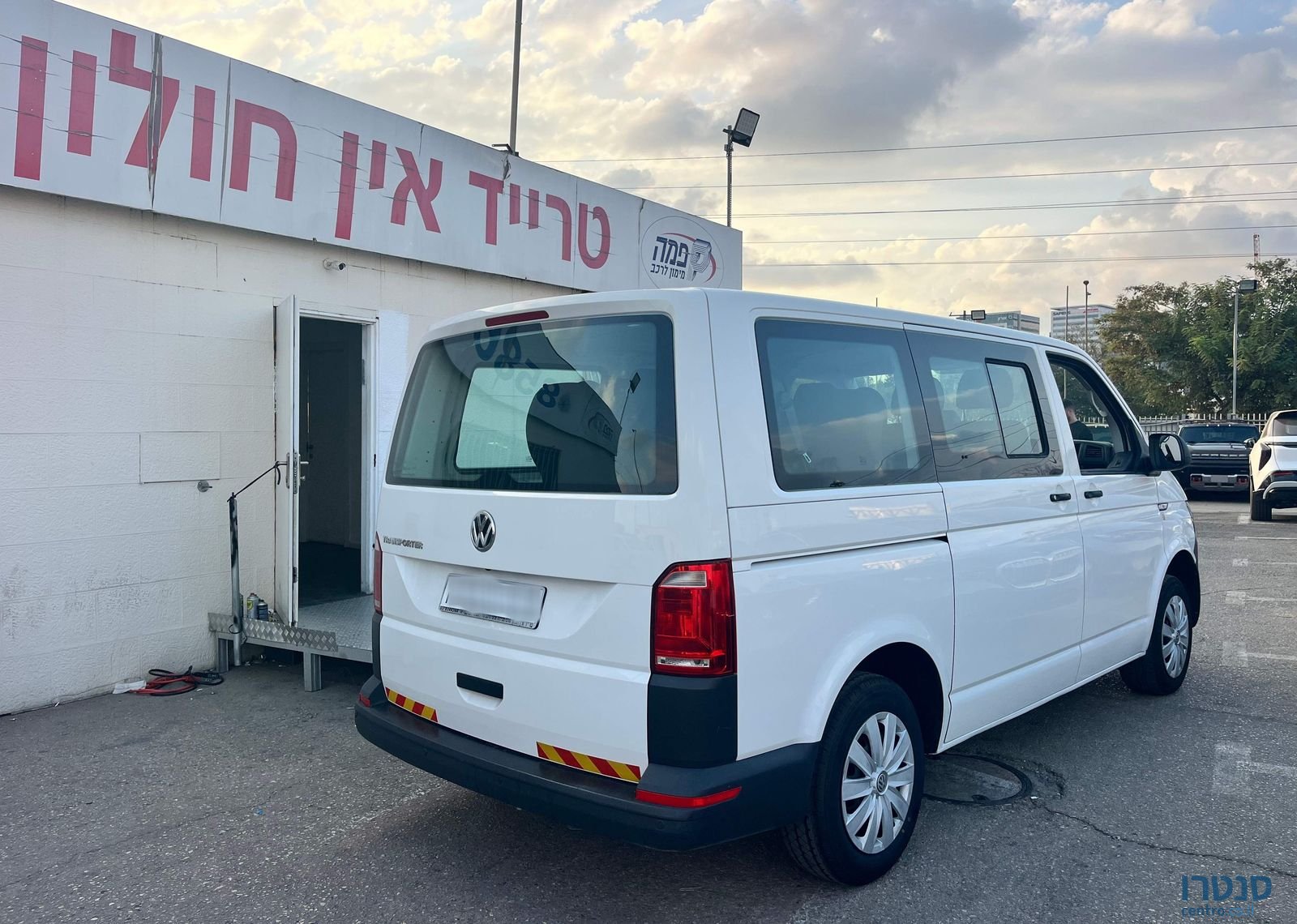 2019' Volkswagen Transporter פולקסווגן טרנספורטר photo #3