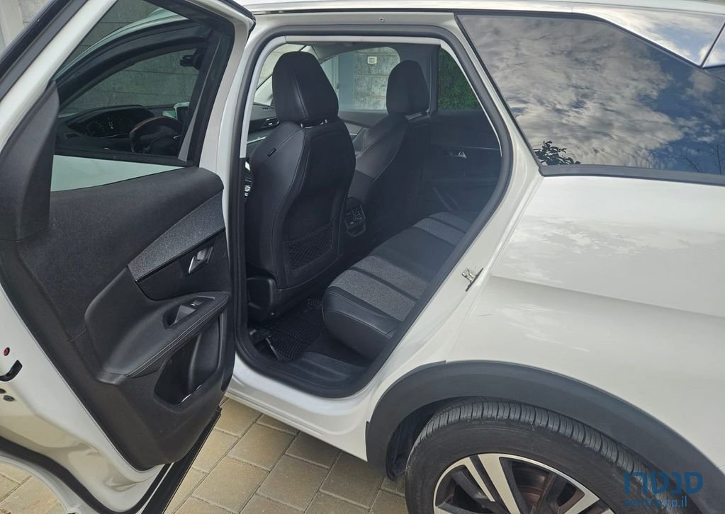 2020' Peugeot 3008 פיג'ו photo #2