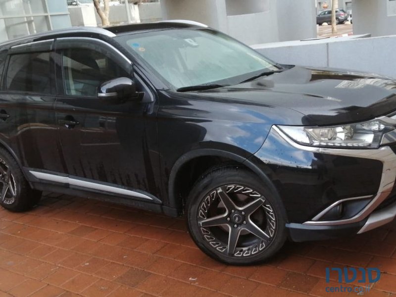 2015' Mitsubishi Outlander מיצובישי אאוטלנדר photo #1