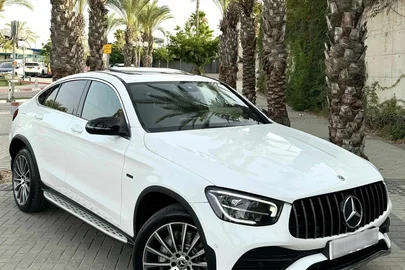 2022' Mercedes-Benz GLC מרצדס-בנץ