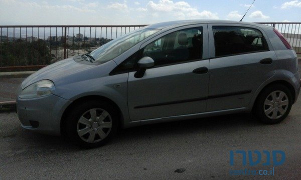 2008' Fiat Punto photo #1