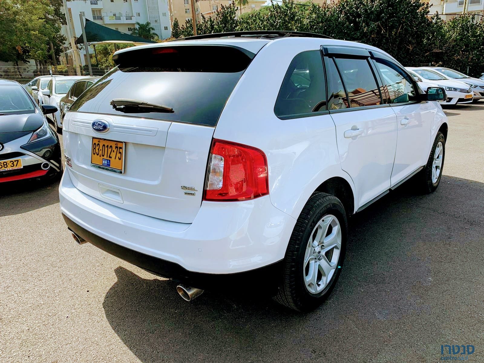 2012' Ford Edge photo #2