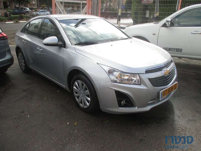 2014' Chevrolet Cruze photo #1
