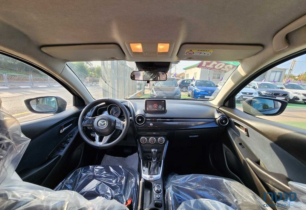 2017' Mazda 2 מאזדה photo #2