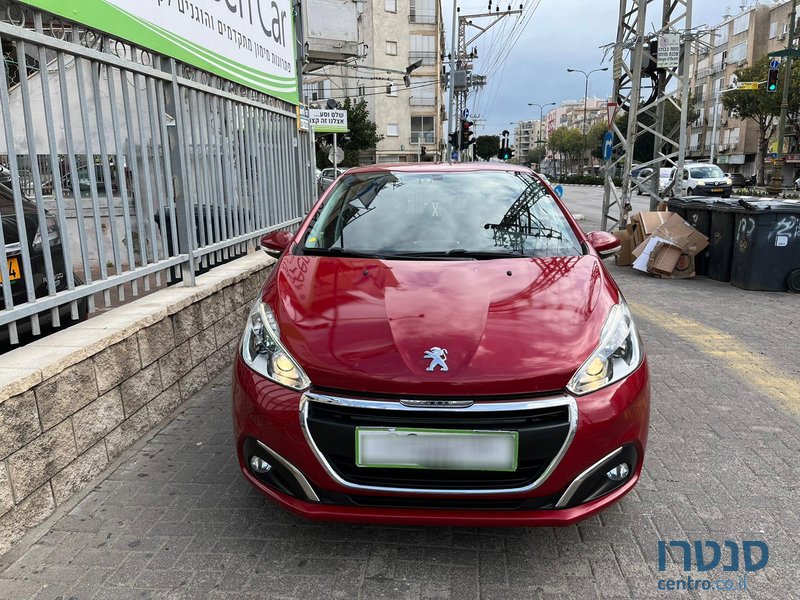 2017' Peugeot 208 photo #3