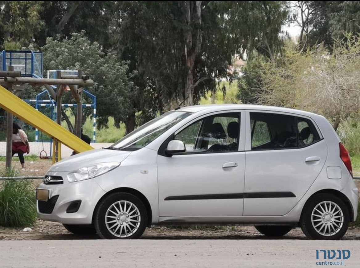 2012' Hyundai i10 יונדאי photo #2
