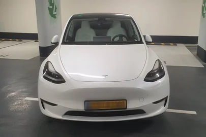 2023' Tesla Model Y טסלה מודל Y