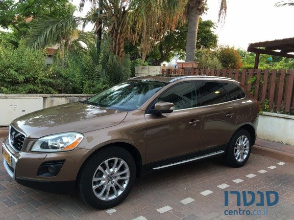 2009' Volvo XC60 photo #1