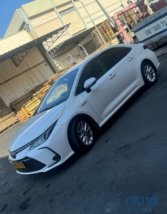 2019' Toyota Corolla טויוטה קורולה photo #3