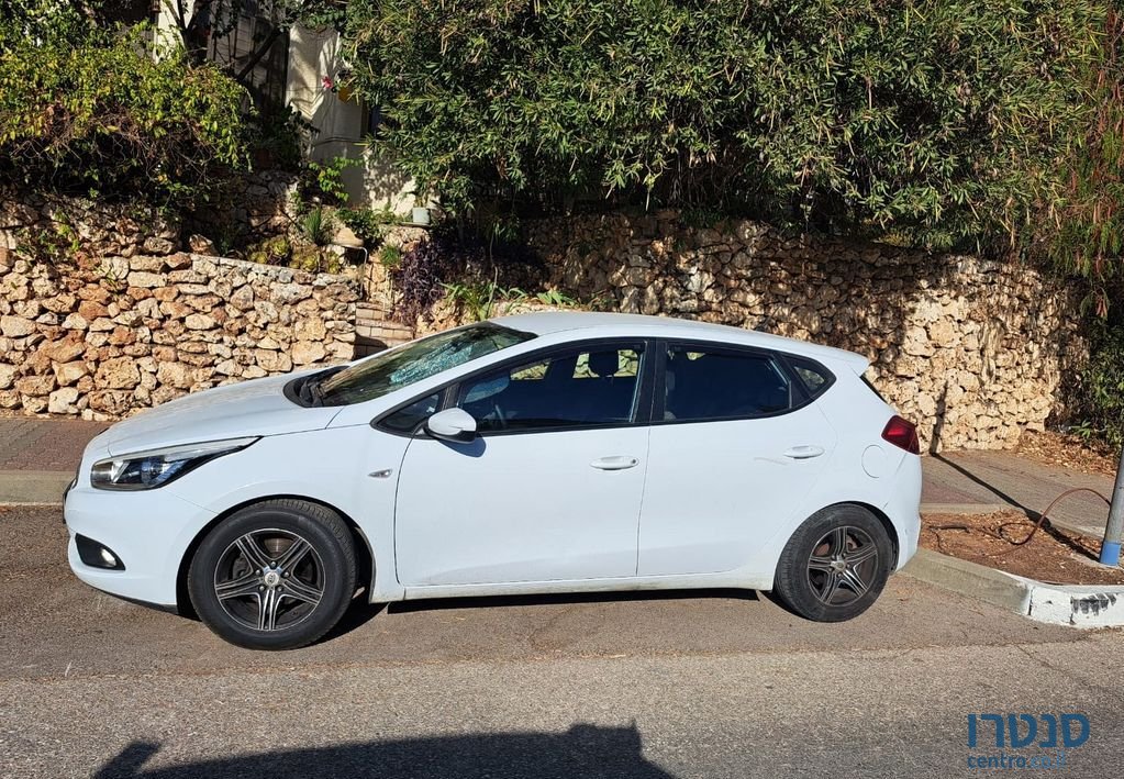2015' Kia Ceed קיה סיד photo #5