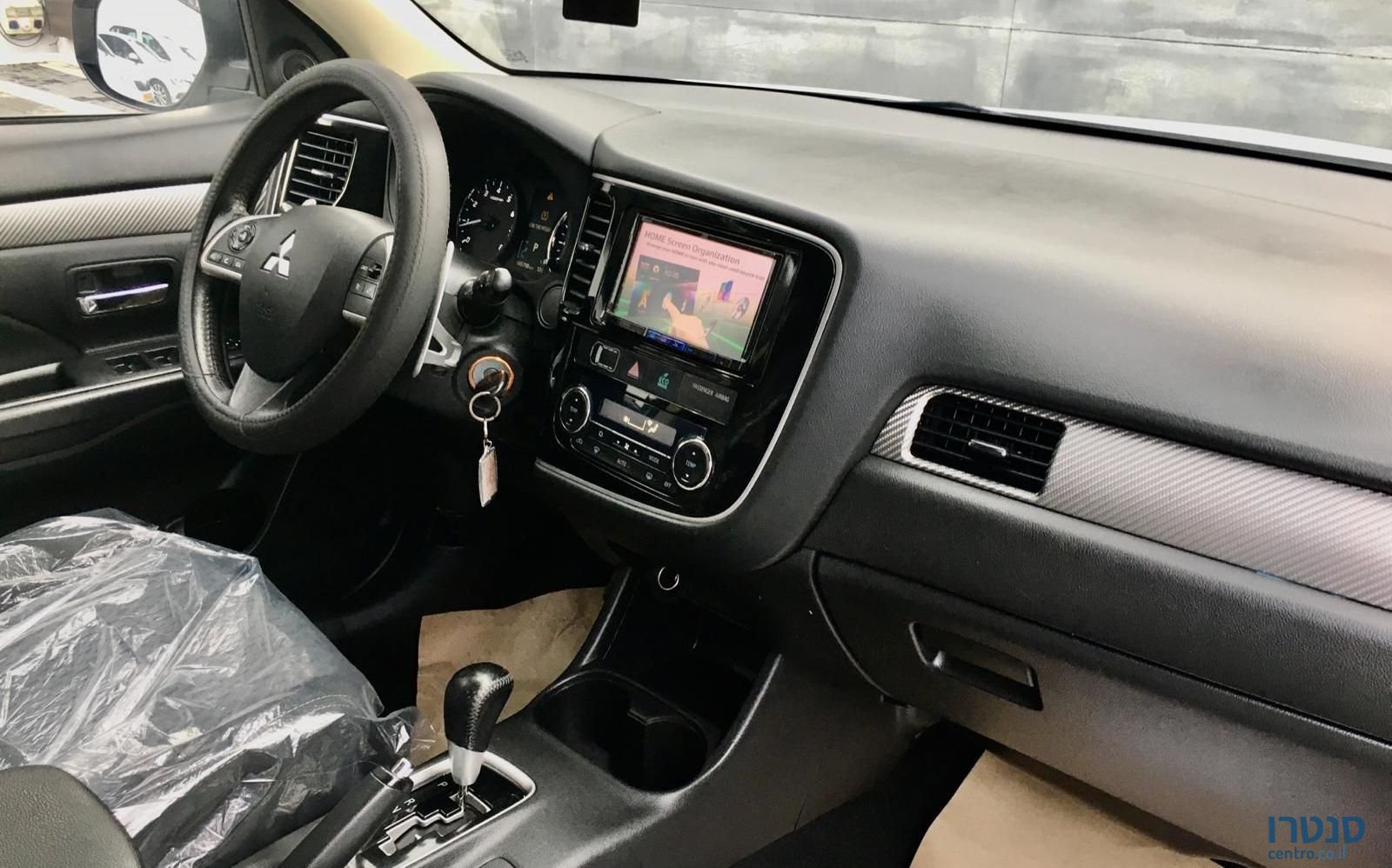 2014' Mitsubishi Outlander מיצובישי אאוטלנדר photo #4