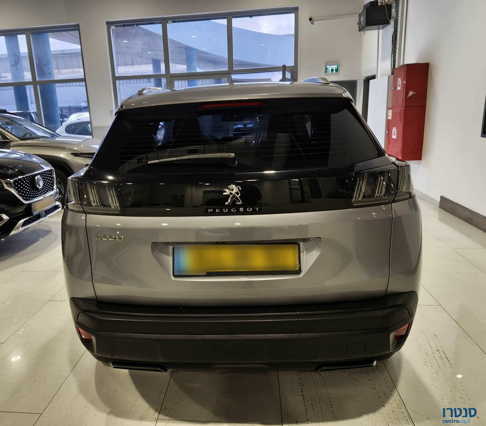 2022' Peugeot 3008 photo #3