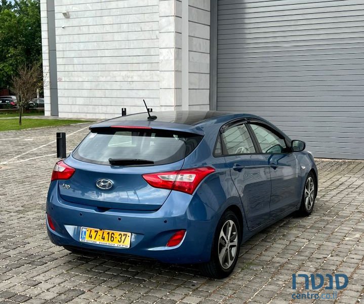 2015' Hyundai i30 יונדאי photo #3