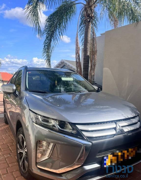 2018' Mitsubishi Eclipse מיצובישי אקליפס קרוס photo #3