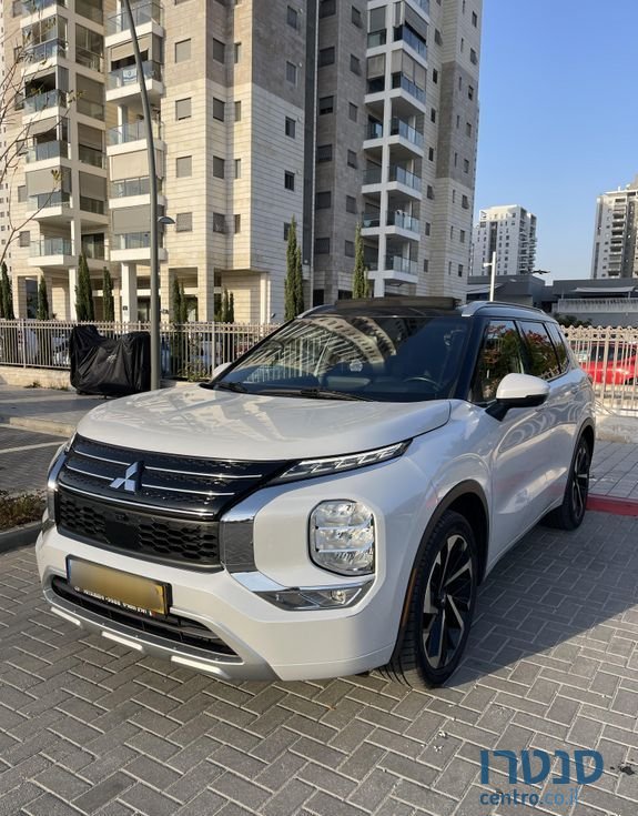 2021' Mitsubishi Outlander מיצובישי אאוטלנדר photo #1