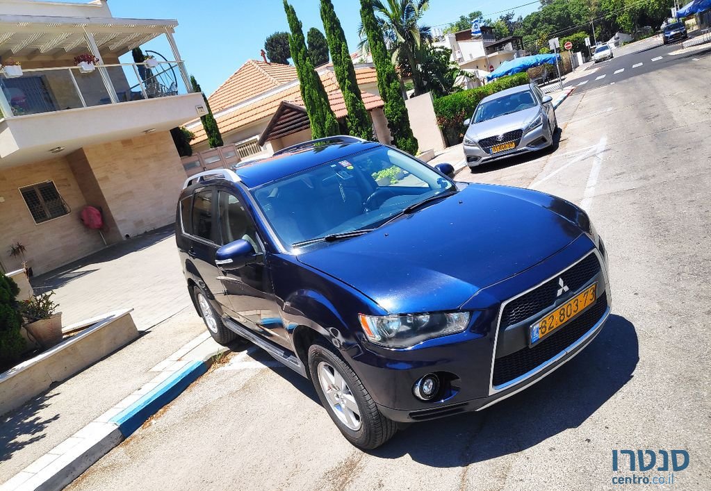 2011' Mitsubishi Outlander מיצובישי אאוטלנדר photo #3