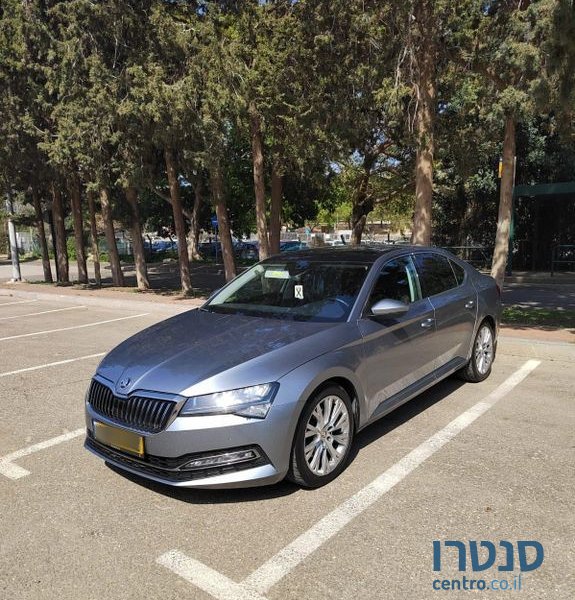 2020' Skoda Superb סקודה סופרב photo #2