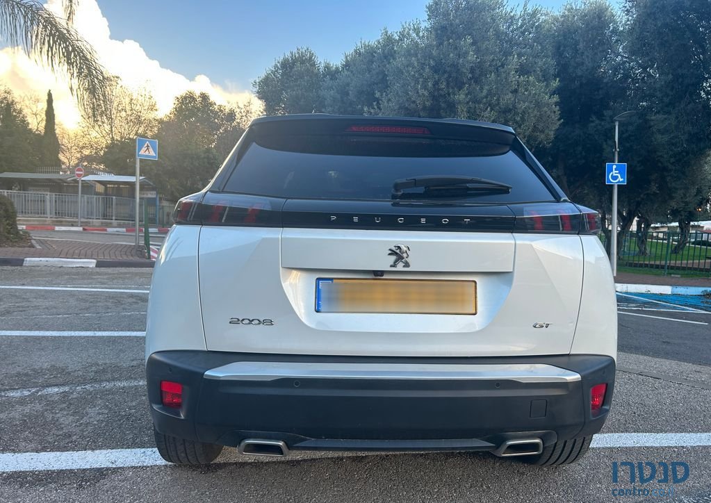 2022' Peugeot 2008 פיג'ו photo #2