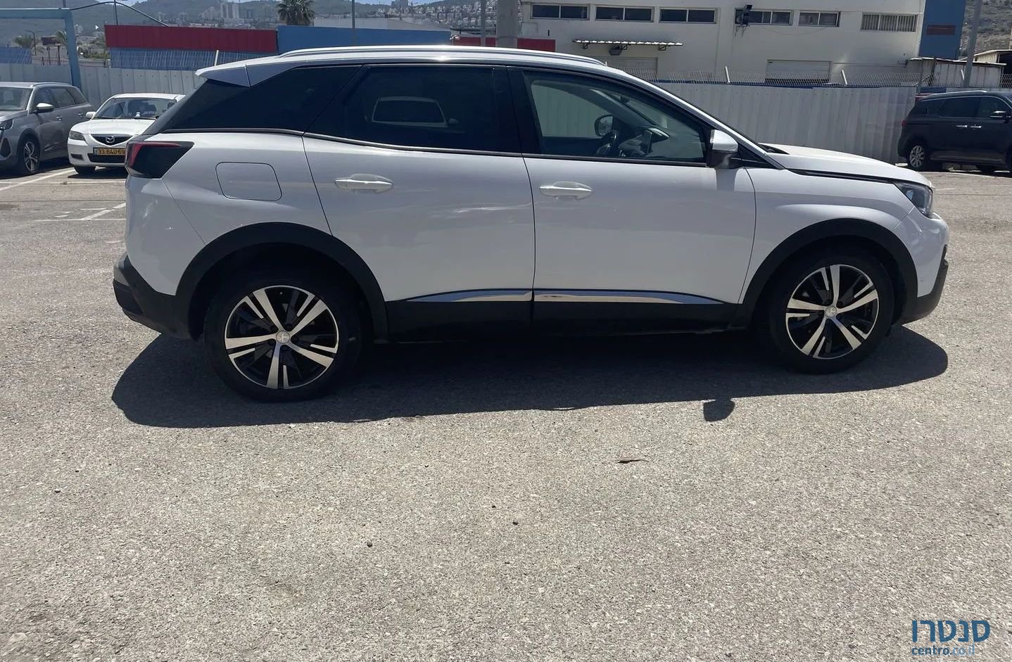 2020' Peugeot 3008 פיג'ו photo #4