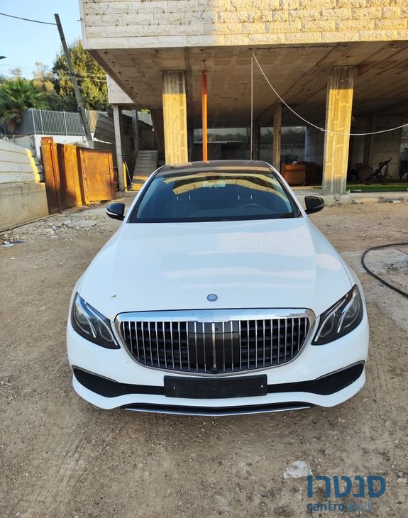 2017' Mercedes-Benz E-Class מרצדס photo #1