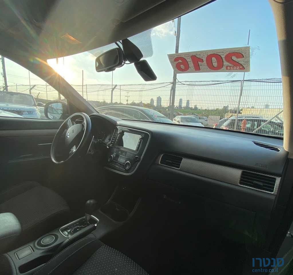 2016' Mitsubishi Outlander מיצובישי אאוטלנדר photo #6