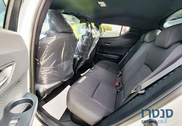 2021' Toyota C-HR טויוטה photo #2