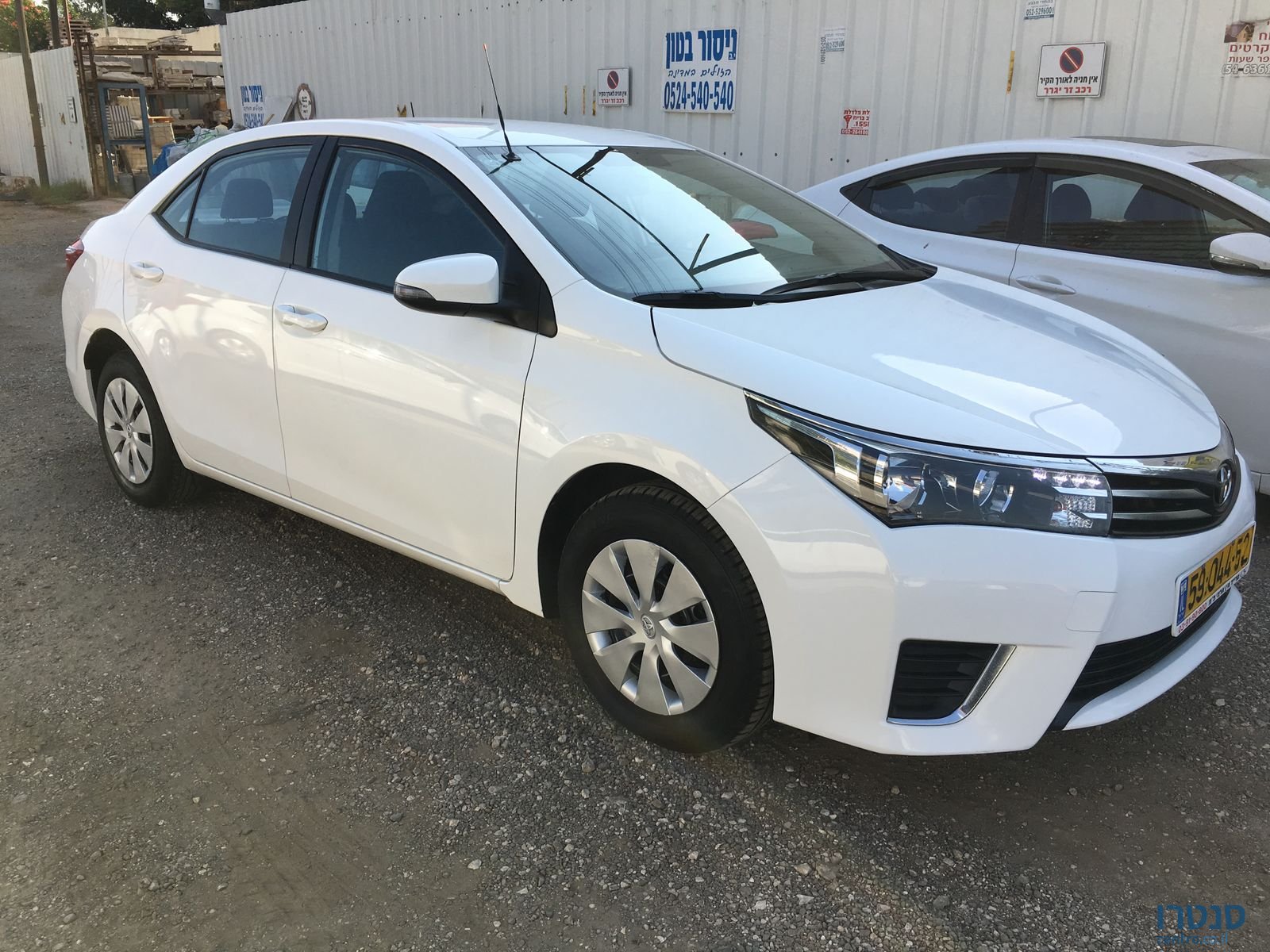 2013' Toyota Corolla photo #1