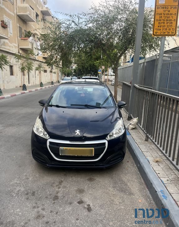 2017' Peugeot 208 פיג'ו photo #5