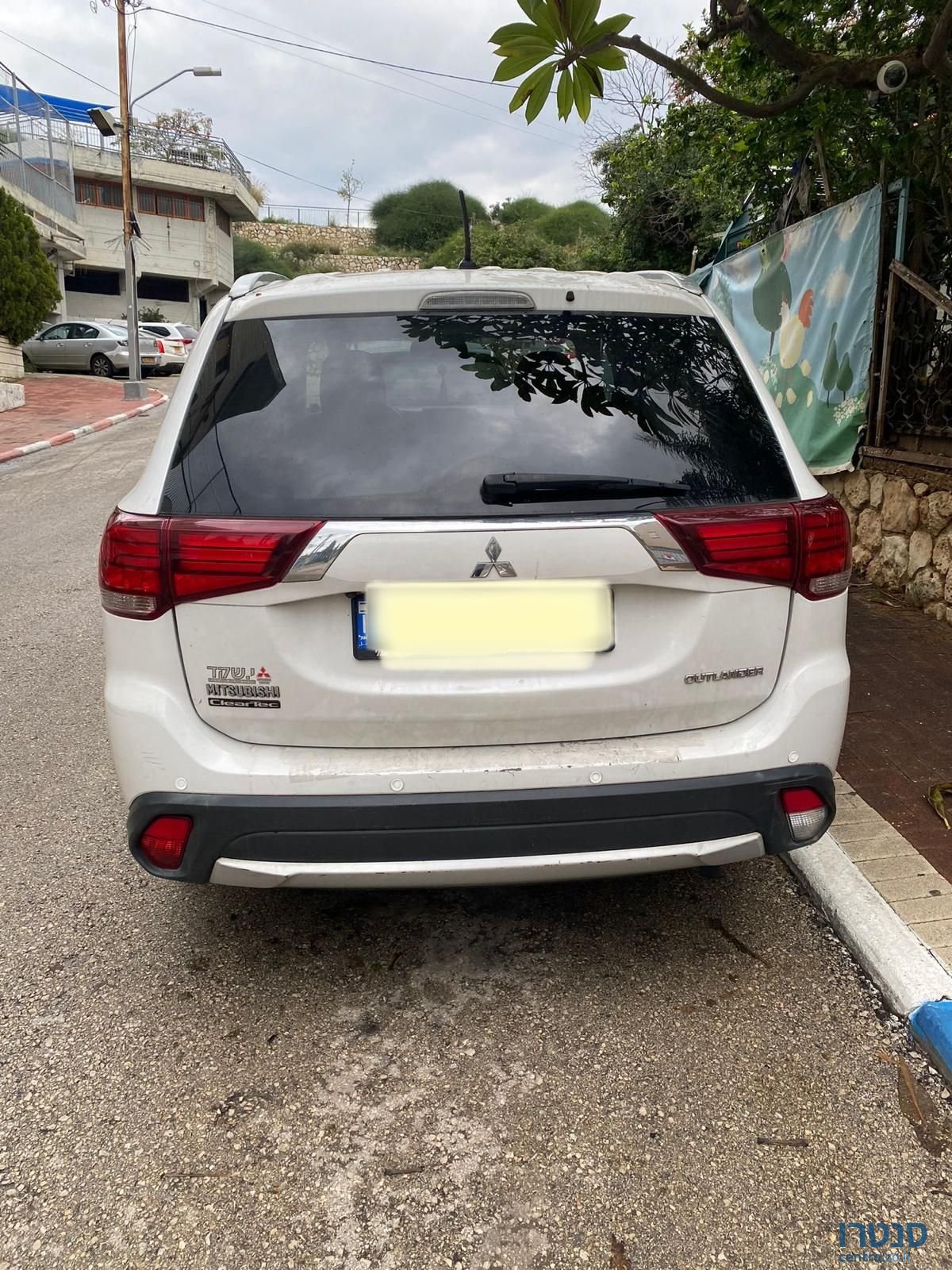 2016' Mitsubishi Outlander מיצובישי אאוטלנדר photo #2