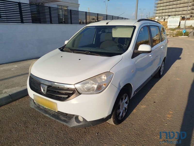 2015' Dacia Lodgy דאצ'יה לודג'י photo #4