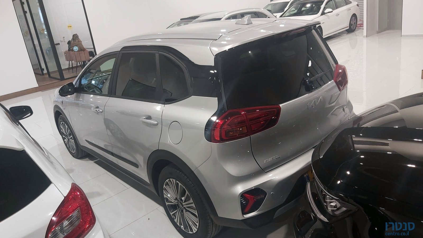 2023' Kia Niro photo #4