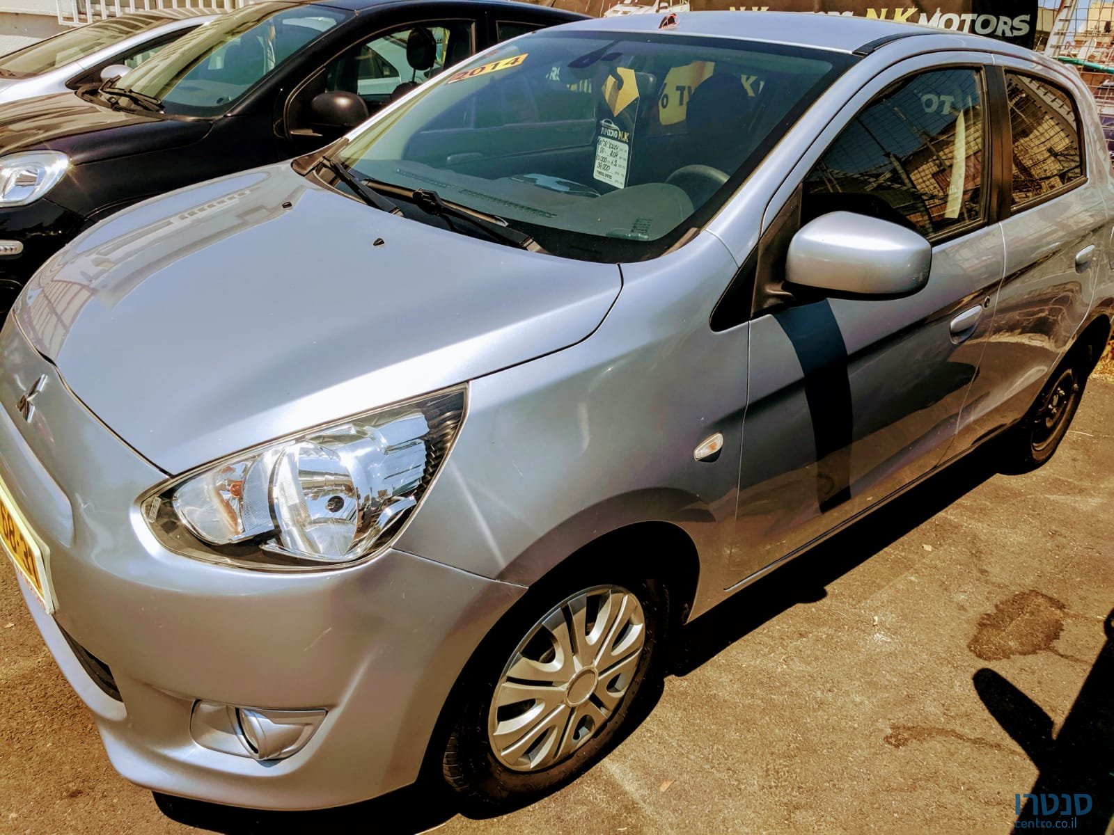 2014' Mitsubishi Space Star photo #2