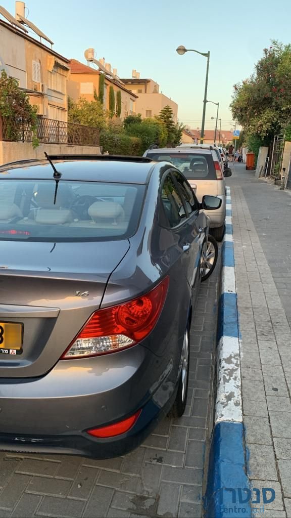 2016' Hyundai i25 יונדאי photo #1