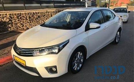 2015' Toyota Corolla טויוטה קורולה photo #3