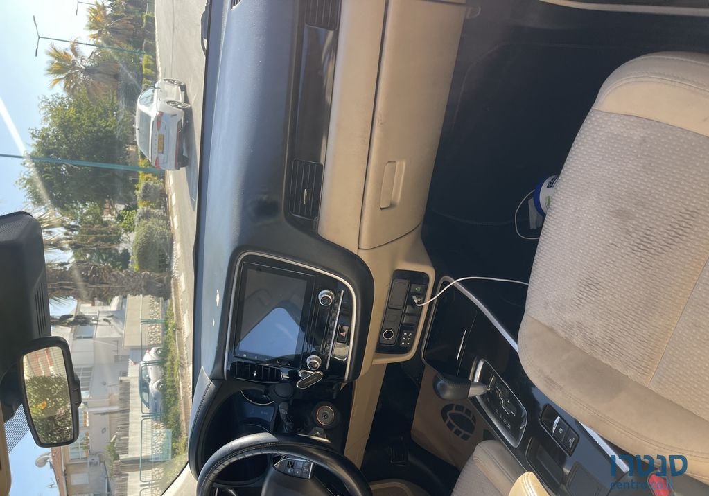 2021' Mitsubishi Outlander מיצובישי אאוטלנדר photo #5