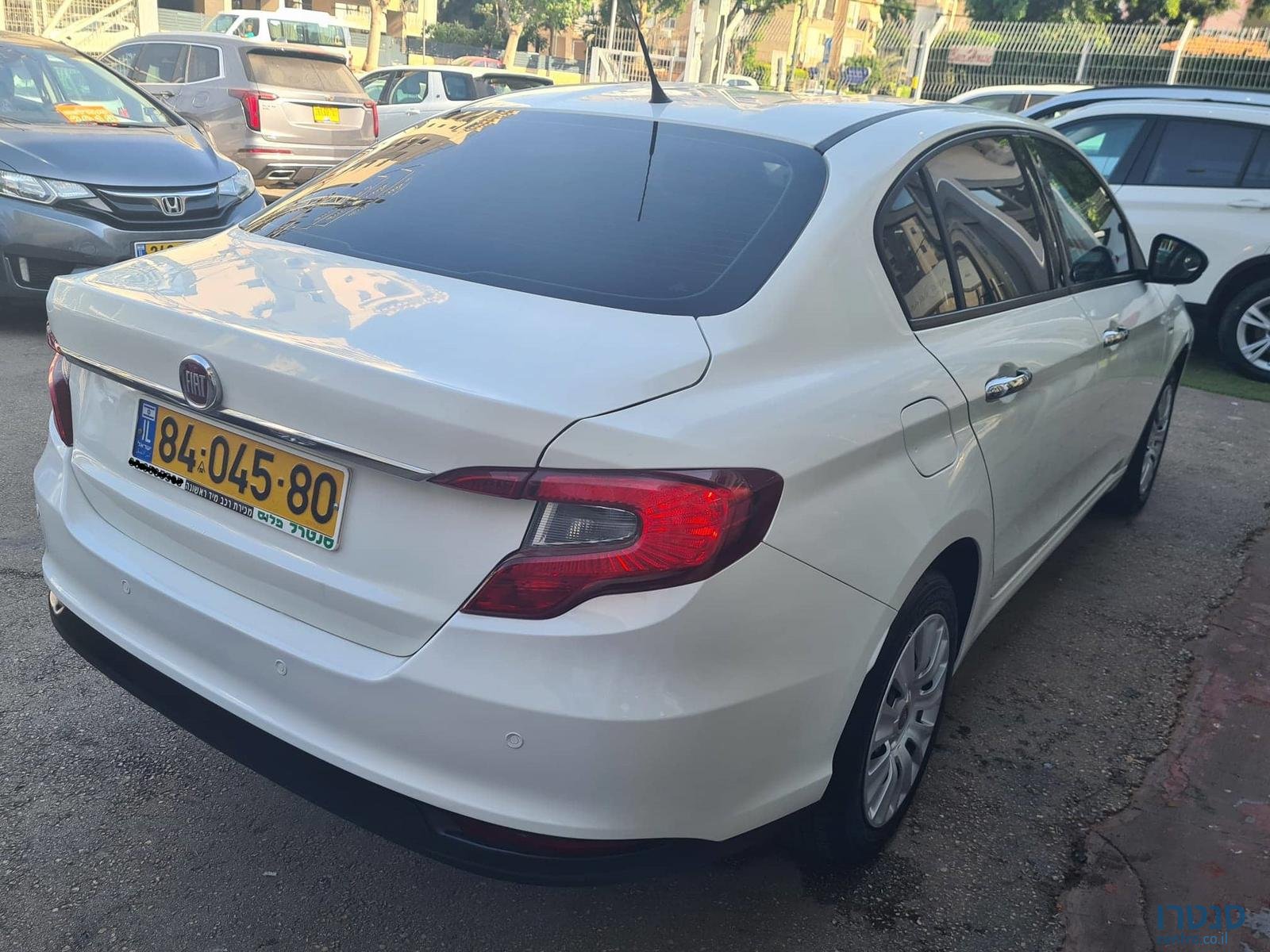 2017' Fiat Tipo photo #3