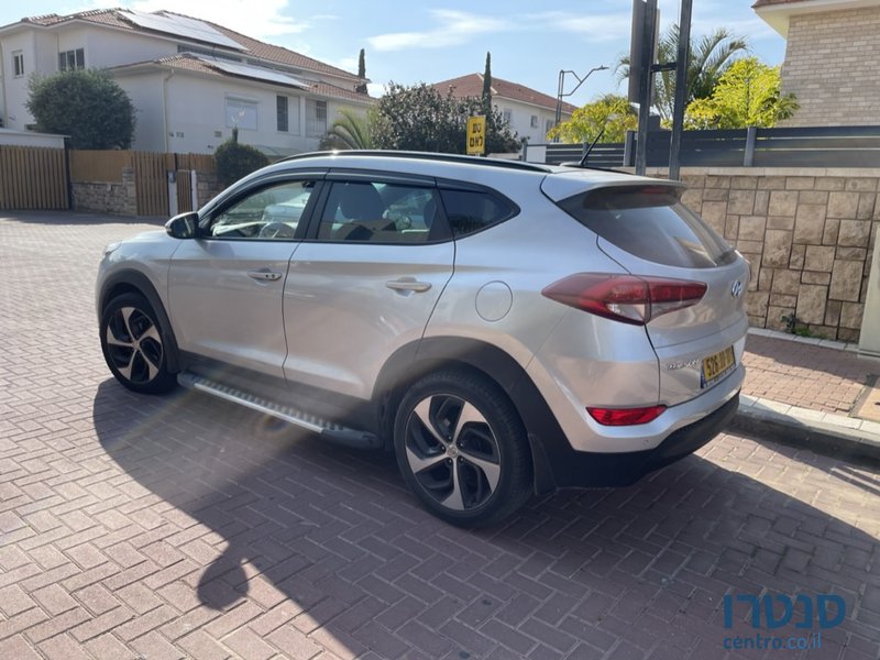 2018' Hyundai Tucson photo #3