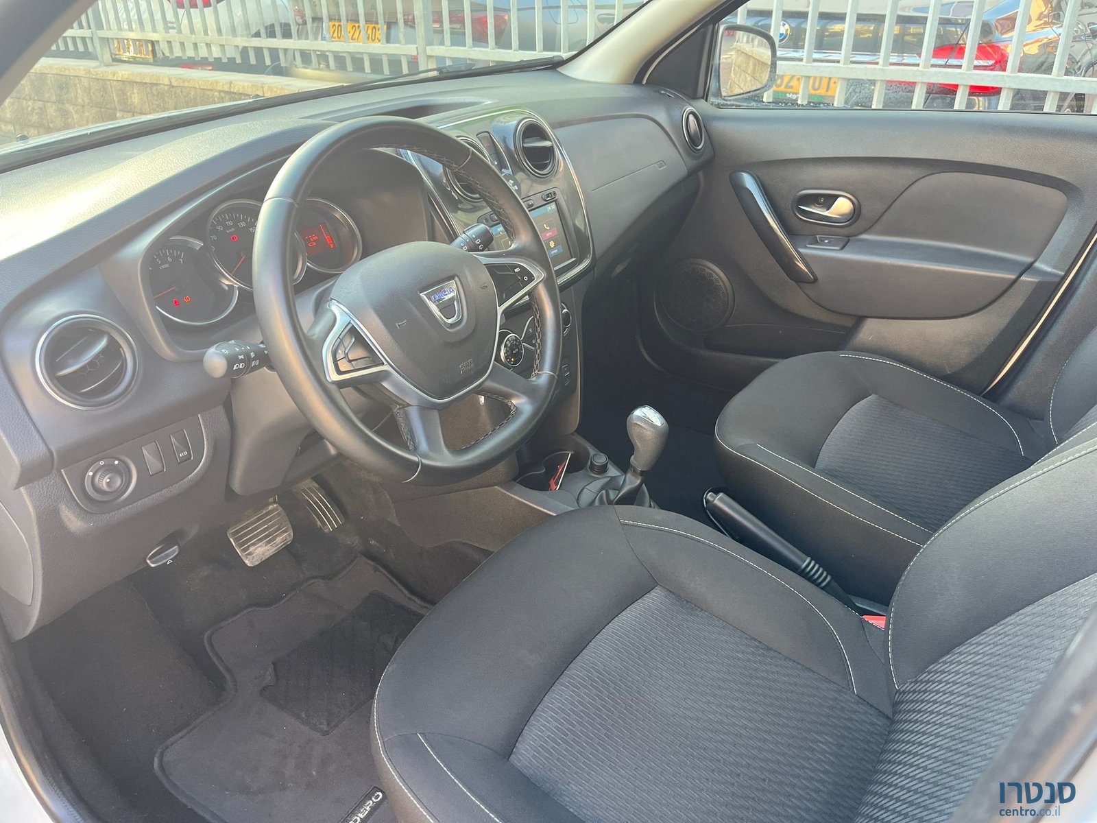 2019' Dacia Sandero photo #2