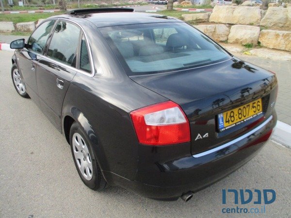 2005' Audi A4 photo #2