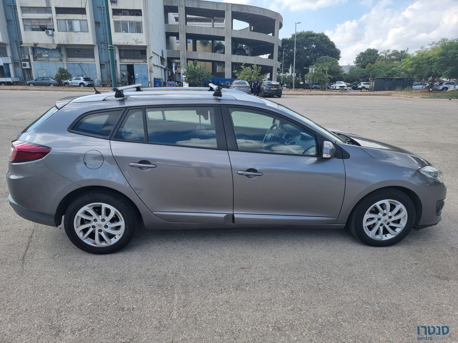 2014' Renault Megane רנו מגאן photo #3